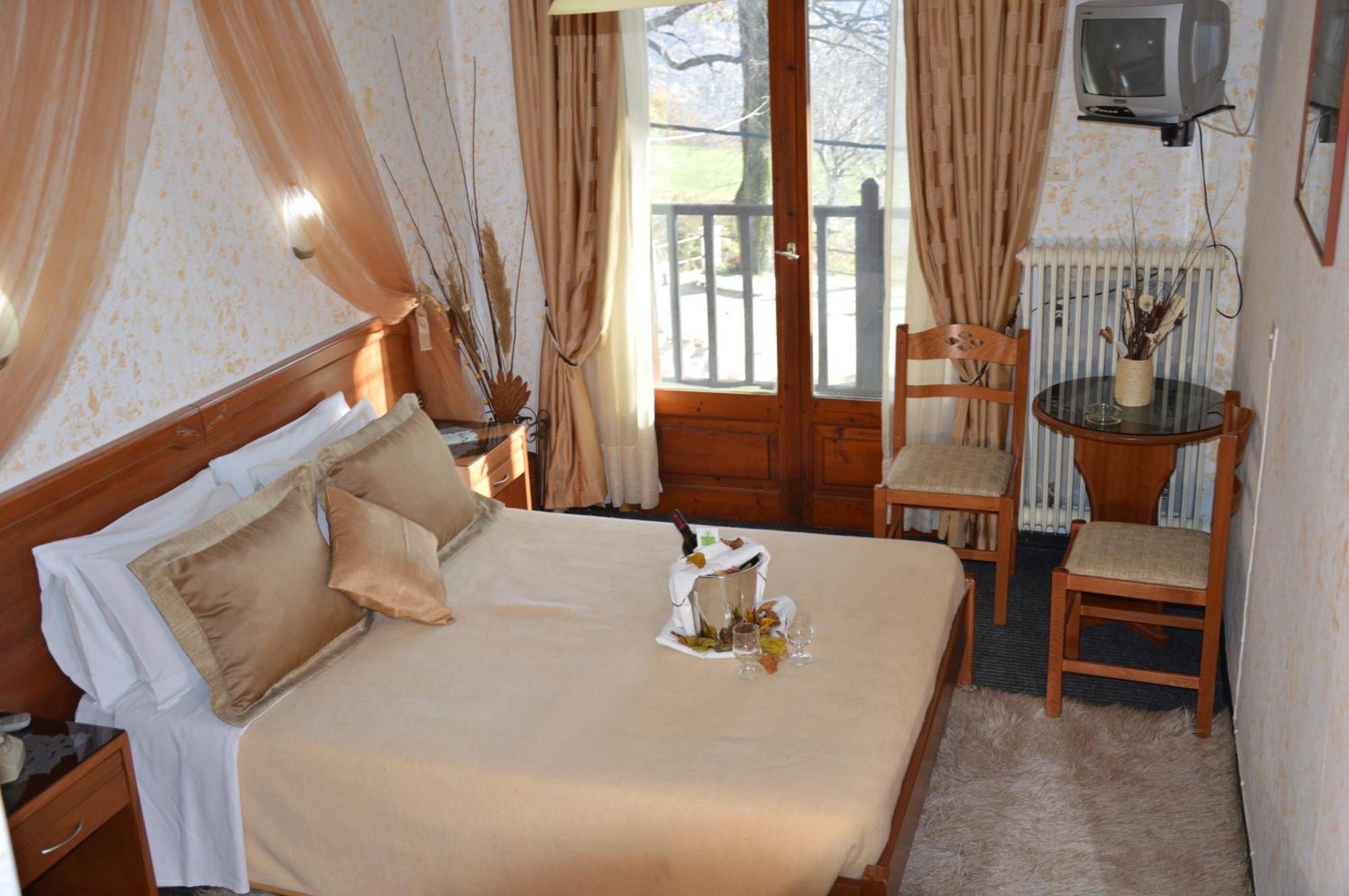 Hotel Hani Zisi Ханя Стая снимка