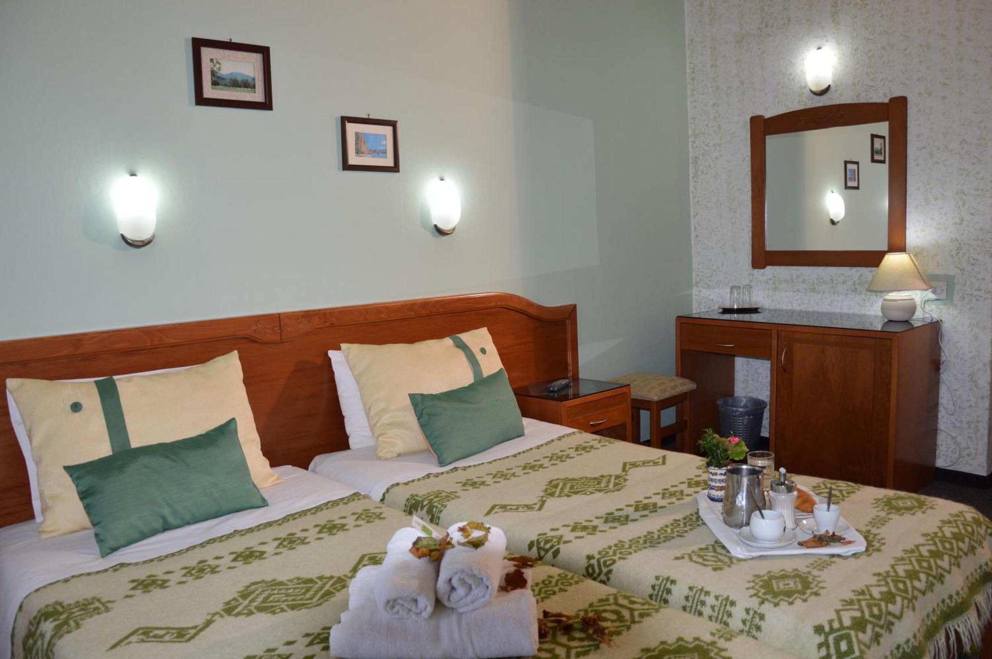 Hotel Hani Zisi Ханя Стая снимка